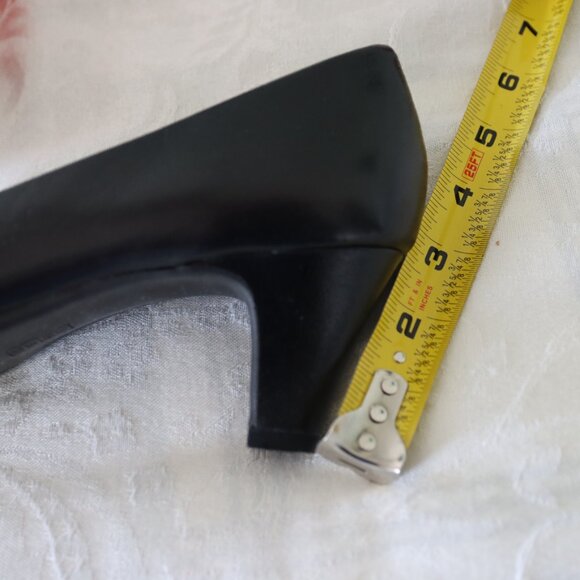 Aerosoles Black Dress Pumps Heelrest Comfort Technology Size 9.5 - Picture 8 of 13